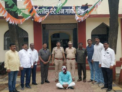 Murder of a young man in Latur; The absconder arrested | लातुरात तरुणाचा खून; फरार आराेपीच्या मुसक्या आवळल्या 