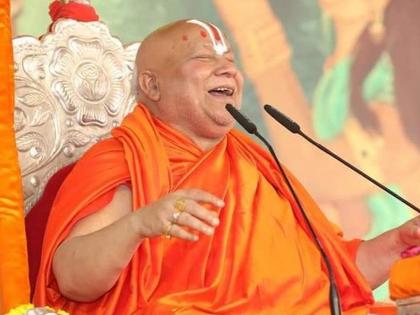 Jagatguru Rambhadracharya's direct challenge to the bihar education minister chandrashekhar | दम असेल तर...; जगतगुरु रामभद्राचार्य यांचं बिहारच्या शिक्षणमंत्र्यांना थेट आव्हान, नेमकं काय घडलं?