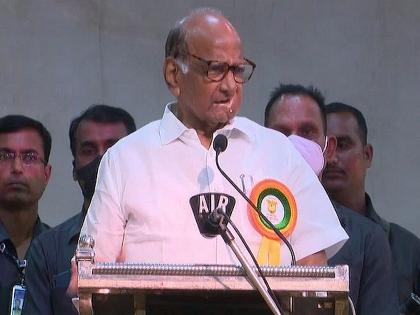 Propaganda in film, There should be no propaganda in the literature NCP leader Sharad pawar in 95 Akhil bharatiya sahitya sammelan Udgir | राज्यकर्त्यांच्या ओंजळीने साहित्यिकांनी पाणी पिऊ नये; चित्रपटात प्रोपगंडा, साहित्यामध्ये नको - शरद पवार