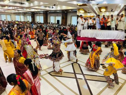 Performance of cultural dances from many states in Bhiwandi; Ek Bharat Shrestha Bharat, Unity in Diversity celebration in presence of Union Ministers | भिवंडीत अनेक राज्यातील सांस्कृतिक नृत्यांचे सादरीकरण; केंद्रीय मंत्र्यांच्या उपस्थितीत एक भारत श्रेष्ठ भारत, विविधतेत एकता उत्सव संपन्न 