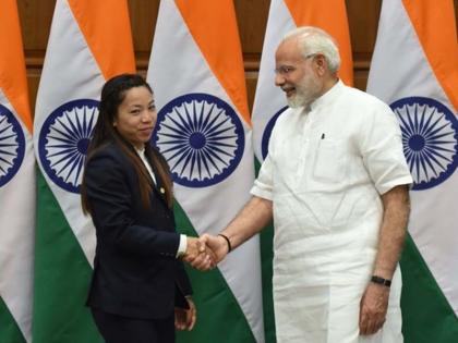 Tokyo olympics Mirabai Chanu success in olympics will inspire everyone PM Narendra Modi and president Ramnath Kovind congratulated | Tokyo Olympics : संपूर्ण देशात मीराबाई चानूच्या नावाचाच डंका; जाणून घ्या, काय म्हणाले PM मोदी