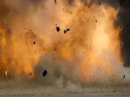 Pakistan Massive blast in van at Karachi University 5 killed | Pakistan : कराची विद्यापीठात मोठा स्फोट, 5 जणांचा मृत्यू; अनेक जखमी 