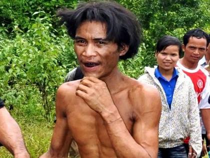 Meet the real life tarzan This man lived in the forest for 41 years didn't know that there are women in the society | Real life Tarzan: तब्बल 41 वर्ष जंगलातच राहत होता हा मनुष्य; समाजात महिलाही असतात, हेसुद्धा माहीत नव्हतं!