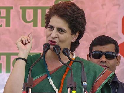 Now the Recruitment topic in Uttar Pradesh election; air changed after Priyanka Gandhi's assurance | आधी चरबी, नंतर गर्मी आणि आता भरतीवर भर; प्रियांका गांधींच्या आश्वासनानंतर नूर पालटला 