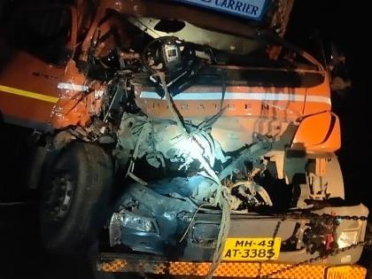 Truck Accident on the Nagpur chandrapur road driver dead Three seriously injured | अज्ञात वाहनाची धडक; ट्रकचालकाचा स्टेअरींगमध्ये अडकून मृत्यू;  तीन गंभीर जखमी