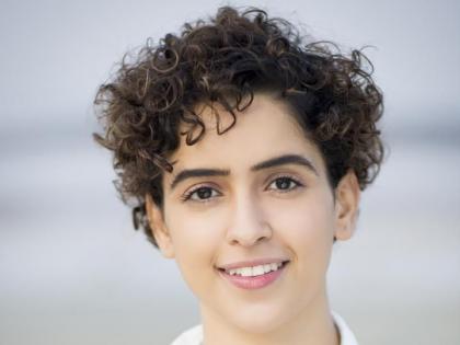 sanya malhotra buys herself a house after doing just two films | ‘दंगल गर्ल’ सान्या मल्होत्राने मुंबईत घेतले स्वत:चे घर!