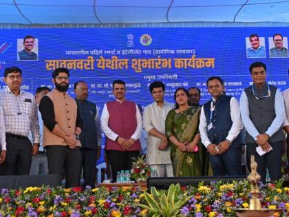 10 villages in every taluka of the state will be made smart and intelligent; Chief Minister Fadnavis | राज्याच्या प्रत्येक तालुक्यातील १० गावे स्मार्ट व इंटेलिजंट करणार; मुख्यमंत्री फडणवीस