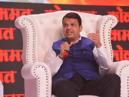 Devendra Fadnavis smart political stroke create pressure on Shiv Sena and Uddhav Thackeray to make alliance with BJP | मुख्यमंत्र्यांनी शिवसेनेवर सोडलं बाळासाहेब नावाचं ब्रह्मास्त्र