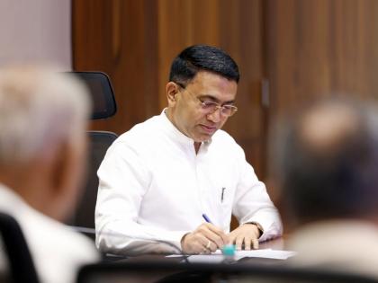 व्यापाऱ्यांच्या समस्यांवर तोडगा काढणार: मुख्यमंत्री प्रमोद सावंत - Marathi News | will find a solution to the problems of traders said cm pramod sawant | Latest politics News at Lokmat.com