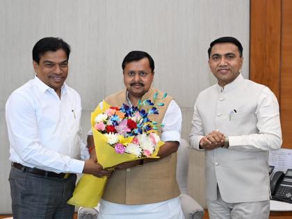 मंत्रिमंडळाच्या फेररचनेची शक्यता; मुख्यमंत्री, प्रदेशाध्यक्षांनी घेतली नितीन नबीन यांची भेट - Marathi News | possibility of cabinet reshuffle cm pramod sawant bjp goa state president damu naik meet nitin nabin | Latest politics News at Lokmat.com