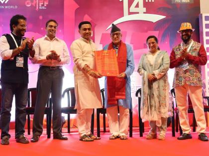 give gomantakiya artists a place in marathi films said cm pramod sawant | गोमंतकीय कलाकारांना मराठी चित्रपटांत स्थान द्या: मुख्यमंत्री प्रमोद सावंत give gomantakiya artists a place in marathi films said cm pramod sawant | गोमंतकीय कलाकारांना मराठी चित्रपटांत स्थान द्या: मुख्यमंत्री प्रमोद सावंत