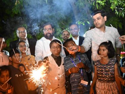 cm eknath shinde took diwali faral with the patients receiving treatment under the chief minister aid fund | मुख्यमंत्री सहायता निधीअंतर्गत उपचारार्थी रुग्णांसोबत मुख्यमंत्री महोदयांनी घेतला दिवाळी फराळ!