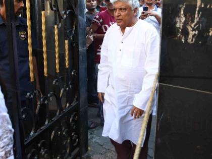 Javed at Om Puri Funeral