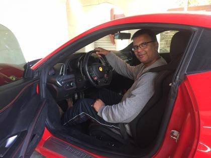 सलीलने कुठे केली फेरारीची सवारी ? सलीलने कुठे केली फेरारीची सवारी ?