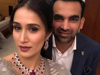 SEE PICS: Sagarika Ghatge and Zaheer Khan have entertained the party before the reception! | SEE PICS : ​सागरिका घाटगे आणि जहीर खान यांनी रिसेप्शनपूर्वी अशी एन्जॉय केली पार्टी!