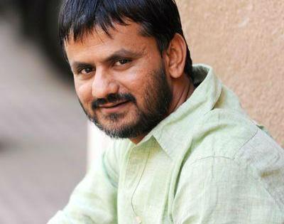 ​दंगलमध्ये दिसणार गिरीष कुलकर्णी