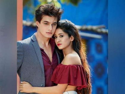 'What is this relation?' Do you see couples' seizing photoshoots? | 'ये रिश्ता क्या कहलाता है' कपलचे सिजलिंग फोटोशूट तुम्ही पाहिलेत का?