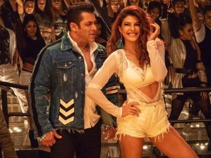 Jacqueline Fernandes and Salman Khan did something! People said, you were not expecting this !! | जॅकलिन फर्नांडिस व सलमान खानने केले असे काही! लोक म्हणाले, तुमच्याकडून ही अपेक्षा नव्हती!!