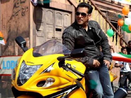 Race 3 team will work for 'Natal'! | ‘नाताळ’ला ही ‘रेस ३’ची टीम करणार काम!