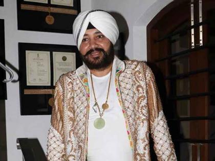 Daler Mehndi sentenced to two years of punishment for human trafficking! | मानव तस्करीप्रकरणी दलेर मेहंदीला ठोठावली दोन वर्षांची शिक्षा!