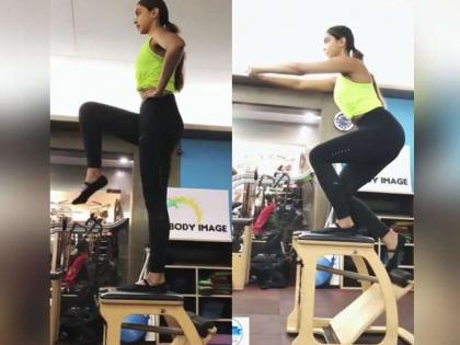 Deepika Padukone seen workout after celebrating Birthday with Boyfriend! | बॉयफ्रेंडसोबत बर्थ डे सेलिब्रेट केल्यानंतर वर्कआउट करताना दिसली दीपिका पादुकोण!