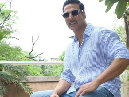 'The actress, despite menstruation, was crying and crying over' shooting ': Akshay Kumar | ‘त्या’ अभिनेत्रीने मासिक पाळी असतानाही भरपावसात रडत-रडत केले शूटिंग : अक्षयकुमार