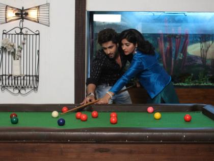 The Pool Tournaments in this cast on the sets of 'Agnifera' | 'अग्निफेरा'च्या सेटवर या कलाकारांमध्ये रंगते पूल टूर्नामेंट