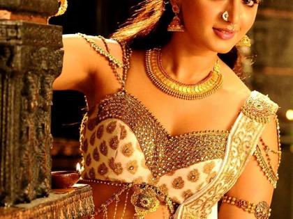 Devasena Anushka Shetty owns property worth 140 crores, listening to the figure will turn your eyes white! | 'देवसेना’ अनुष्का शेट्टी 140 कोटी रुपये संपत्तीची मालकीण,आकडा ऐकून तुमचेही डोळे पांढरे होतील!