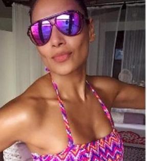 बिप्स-केएसजी एन्जॉय हनीमून....