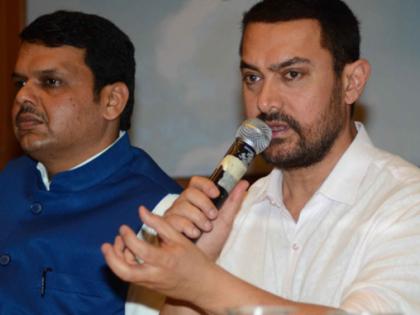 Nana Sange Aamir is also concerned about agriculture | नाना संगे आमीरलाही शेतीची काळजी Nana Sange Aamir is also concerned about agriculture | नाना संगे आमीरलाही शेतीची काळजी