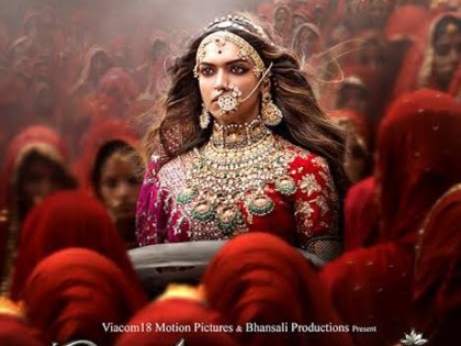 Padmaavat Quick Movie Review: Padmavat 'The Power of Bahubali' | Padmaavat Quick Movie Review: ‘बाहुबली’ची भव्यता गाठणारा ‘पद्मावत’