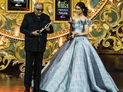 IIFA Awards 2018: Sridevi and Irrfan Khan 'Best Actor' and 'Tumhari Suu' 'Best Film' | IIFA Awards 2018: ​श्रीदेवी आणि इरफान खान ‘बेस्ट अ‍ॅक्टर’ तर ‘तुम्हारी सुलू’ ‘बेस्ट फिल्म’