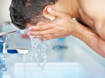 Beauty: Men wash their faces, 'or' mistakes! | ​Beauty : चेहरा धुताना पुरुषांकडून होतात ‘या’ चुका !