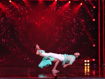 12 bomber performances will be played for wild card entry in 'Dance Maharashtra Dance' | ‘डान्स महाराष्ट्र डान्स’ मध्ये वाईल्ड कार्ड एंट्रीसाठी रंगणार १२ धमाकेदार परफॉर्मन्सेस