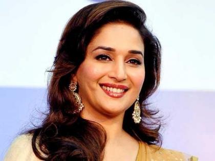 Moderate response to Madhuri's bucket list, according to the trend | ट्रेंडनुसार माधुरीच्या बकेट लिस्टबाबत समिश्र प्रतिक्रिया