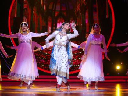 Jhalak Dikhhla Jaa…Hot Hai ushers in the new year with a bang 