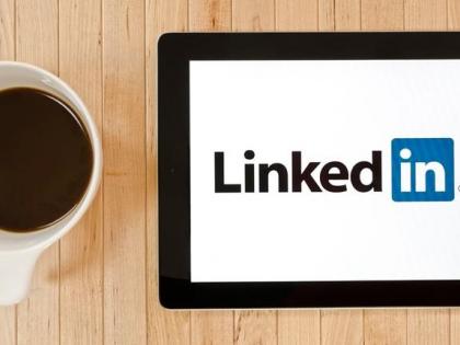 Finally, LinkedIn approved the theft of the password | अखेर ‘लिंक्डईन’ने मान्य केली पासवर्डची चोरी Finally, LinkedIn approved the theft of the password | अखेर ‘लिंक्डईन’ने मान्य केली पासवर्डची चोरी