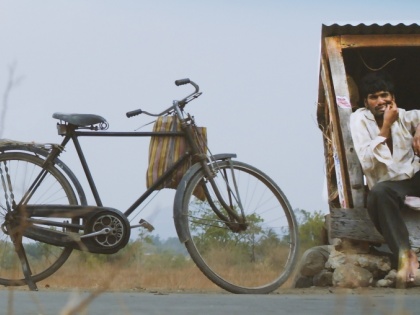 National short film 'Mutt' with a simple conscience | सद्सद्विवेक बुद्धीला साद घालणारा राष्ट्रीय लघुचित्रपट 'मयत'