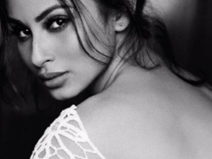 हा मौनी रॉयचा गोल्ड चित्रपटातील लुक आहे का ?