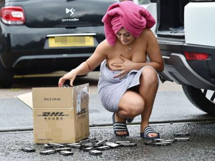 स्नान केल्यानंतर गुंडाळलेला टॉवेल सरकल्याने क्लो फेरीची भररस्त्यात झाली फजिती