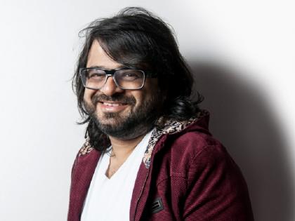 Happy Birthday Pritam: The fame of the music director Pritam with the bus! | Happy BirthdayPritam :​ ‘त्या’ बसने घडवले संगीत दिग्दर्शक प्रीतमचे नशीब!!