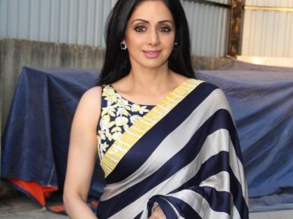 One photo of Sridevi's last moment is viral; See photo! | श्रीदेवी यांच्या अखेरच्या क्षणातील एक फोटो होतोय व्हायरल; पाहा फोटो!