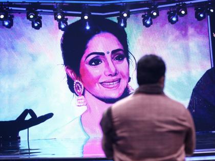 Sridevi remembered by fresh exams in Super Dancer 2 | ​सुपर डान्सर २ मध्ये परीक्षकांनी ताज्या केल्या श्रीदेवी यांच्या आठवणी