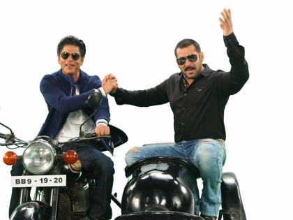 Salman Khan's Bigg Boss Shahrukh Khan promoted Rais | सलमान खानच्या बिग बॉसमध्ये शाहरुख खान करणार रईसचे प्रमोशन