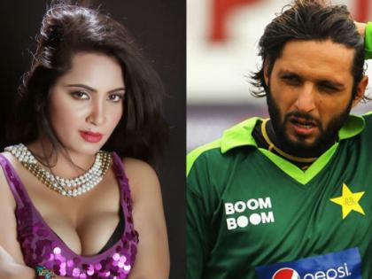 Shahid Afridi's son was to become the father of Arshi Khan; But now the disclosure is done! | शाहिद अफ्रिदीच्या मुलाची आई बनणार होती अर्शी खान; मात्र आता केला भलताच खुलासा !