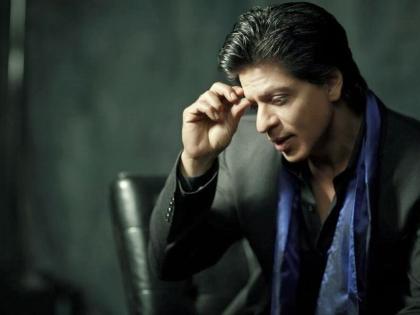 King Shah Rukh Khan wants freedom from 'bad habits'; Found some success! | किंग शाहरूख खानला ‘या’ वाईट सवयीपासून हवी मुक्ती; काही प्रमाणात मिळाले यश!