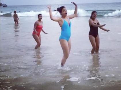 sumona chakravarti bold pics