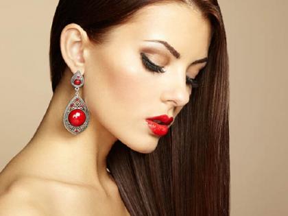 FASHION: Opening earrings beauty! | FASHION : कानातले कुंडल खुलवी सौंदर्य !