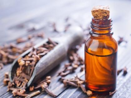 'Clove oil' on all skin disorders is curative! | सर्व त्वचा विकारांवर ‘लवंग तेल’ आहे गुणकारी !