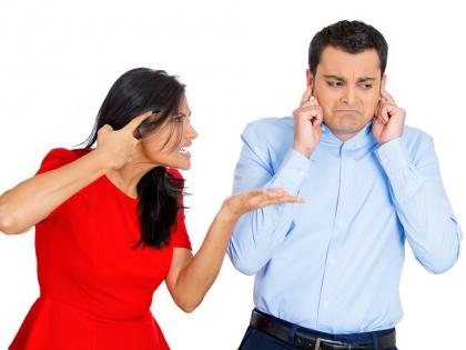 Relationship: Wife's 'anger' caused by husband's 'things' | Relationship : ​पतीच्या ‘या’ गोष्टींमुळे पत्नीचा राग होतो अनावर !